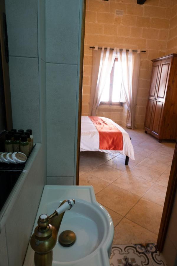 Centre Island With Private Pool And Hot Tub Vakantiehuis *