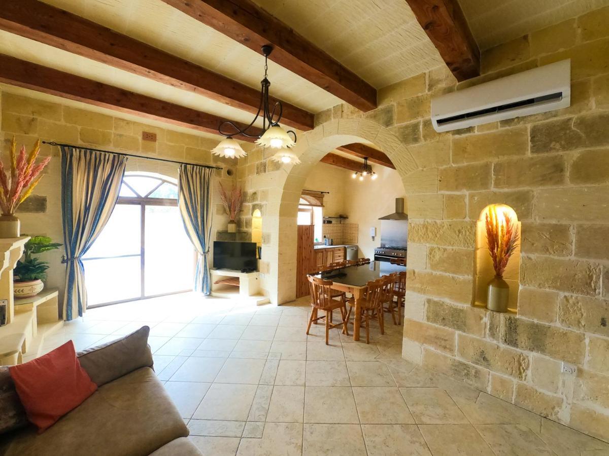 Vakantiehuis Centre Island With Private Pool And Hot Tub *